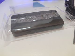 PANTALLA HUD COCHE. REFLEJA VELOCIDAD EN CRISTAL.