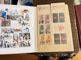 Lote 3 álbumes sellos España nuevos