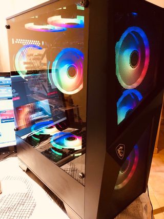 PC Gaming MSI CPU i7  32GB RAM Gráfica 8GB