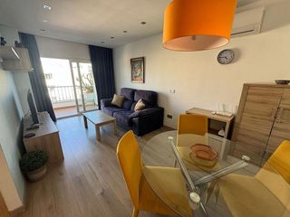 Piso en venta en Playa de la Fontanilla en Marbella