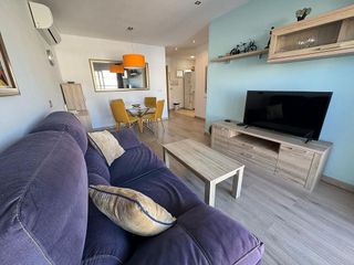 Piso en venta en Playa de la Fontanilla en Marbella