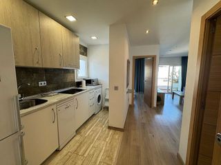 Piso en venta en Playa de la Fontanilla en Marbella