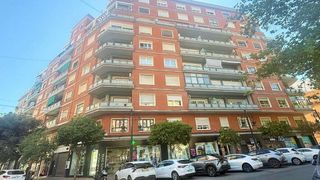 Piso en venta en Arrancapins en Valencia