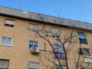 Piso en venta en Orcasitas en Madrid