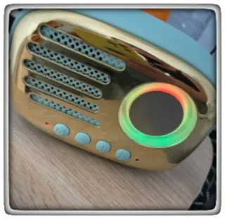 Altavoz Bluetooth retro Azul y Dorado