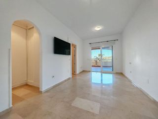 Piso en venta en Elviria en Marbella