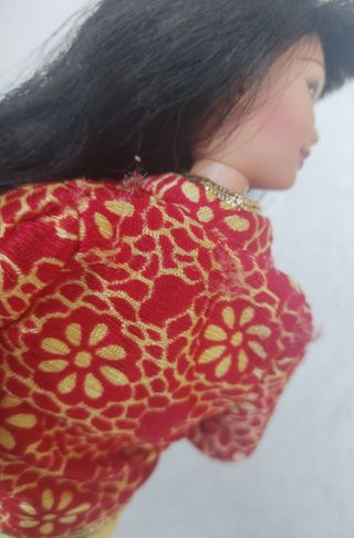 Barbie Oriental Dolls of the World Vintage dotw