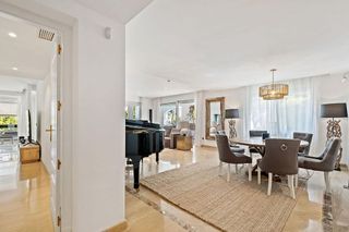 Piso en venta en Río Real en Marbella