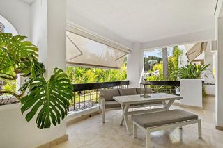 Piso en venta en Río Real en Marbella