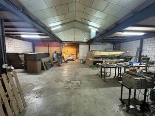Nave industrial en venta en Olivenza