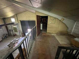 Nave industrial en venta en Olivenza