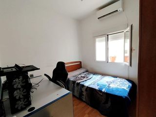 Piso en venta en Almendrales en Madrid