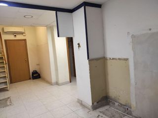 Local comercial en alquiler en El Centre en Esplugues de Llobregat