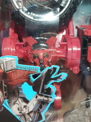 Transformers Studio Series 55 - Figura Scavenger