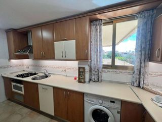 Piso en alquiler en Playa de la Fontanilla en Marbella