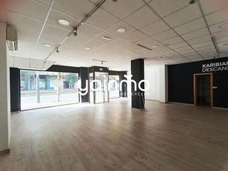 Local comercial en alquiler en Renfe - Bulevar 1º y 2º Fase en Jaén