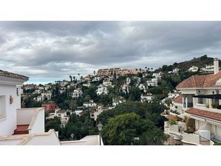 Piso en alquiler en Los Naranjos - Las Brisas en Marbella