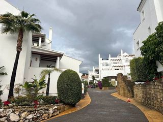 Piso en alquiler en Los Naranjos - Las Brisas en Marbella