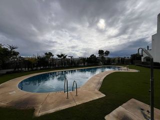 Piso en alquiler en Los Naranjos - Las Brisas en Marbella