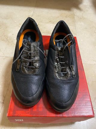 Zapatos Xti Negros Talla 39