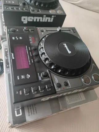 Lettori CDJ-600 Gemini