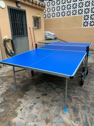 Mesa de ping pong exterior con funda