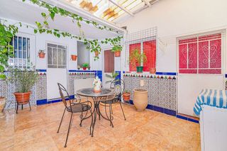 Casa adosada en venta en Loja