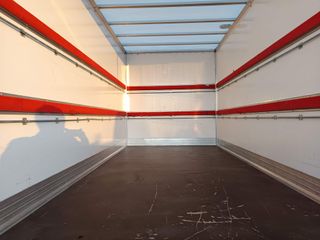 Ford Transit TREND PAQUETERO TRAMPILLA 130 CV