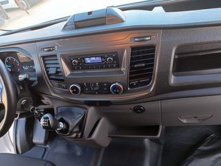 Ford Transit TREND PAQUETERO TRAMPILLA 130 CV