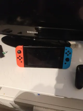Nintendo Switch + Mando Pro