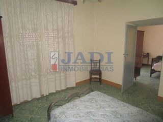 Chalet en venta en Valdepeñas