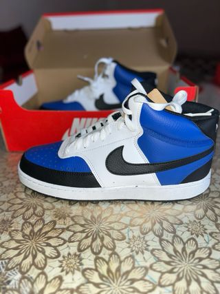 Nike Court Vision Mid Azul y Blanco