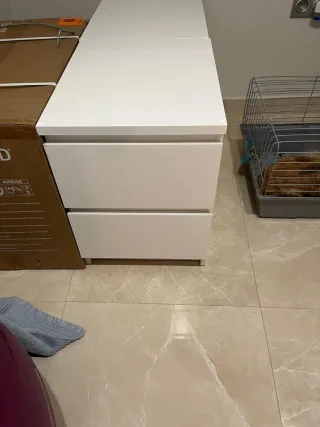 Mesitas de noche blancas de madera