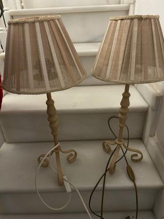 Juego de 2 lámparas de mesita beige