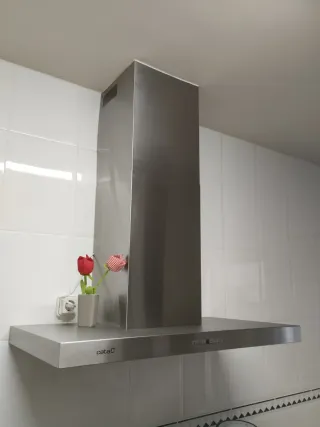 Campana extractora Cata