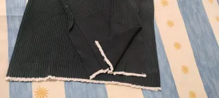 Jersey Zara negro mujer con ribetes en blanco