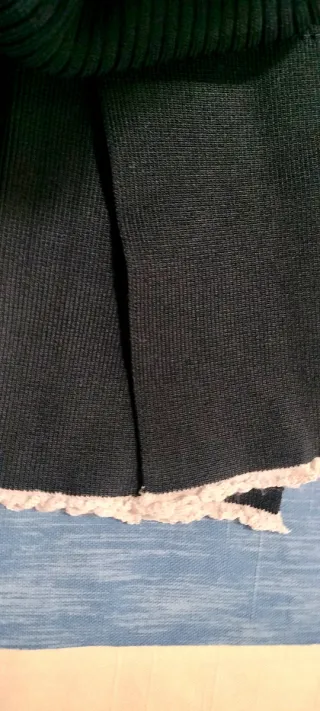 Jersey Zara negro mujer con ribetes en blanco