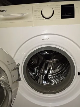 Lavadora Hyundai Blanca