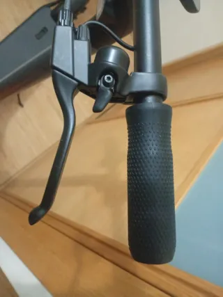 Patinete Eléctrico Gris