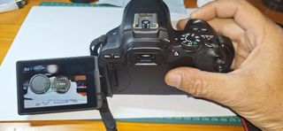 Canon EOS 200D + 18-55 IS STM + Accesorios