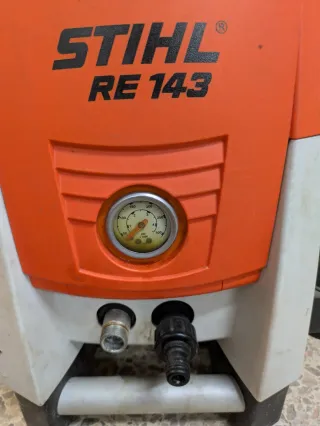 Hidrolimpiadora STIHL RE 143 y limpiador RA 110