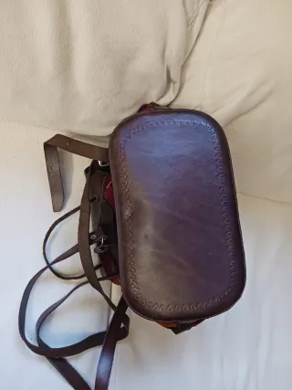Mochila Cuero y Tejido Étnico