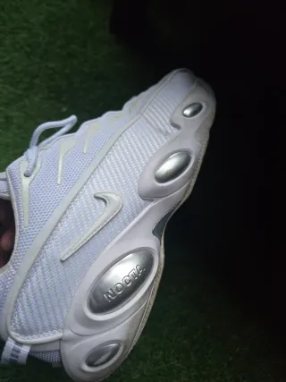 Nike Nocta Glide Blancas