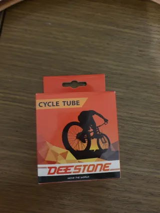 2 Neumáticos 18 x 1 9/16 y 2 Cámaras