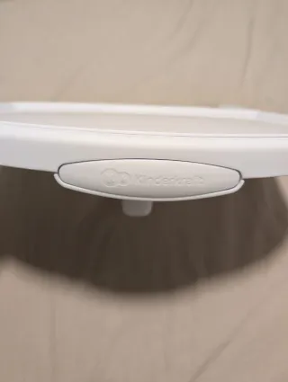 Bandeja extraíble trona Kinderkraft modelo FINI