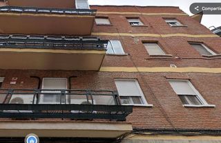 Piso en venta en Valdeacederas en Madrid