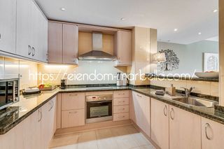 Piso en venta en Elviria en Marbella