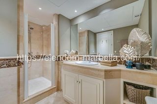 Piso en venta en Elviria en Marbella