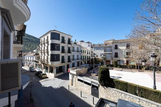 Piso en venta en Algarinejo