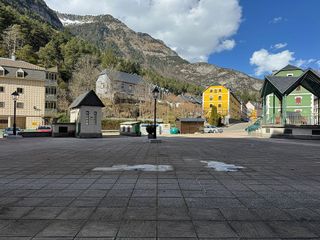 Piso en venta en Canfranc